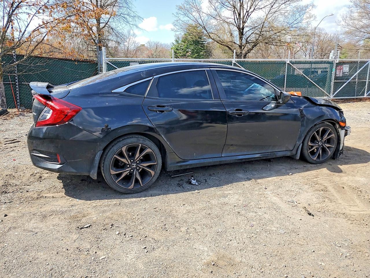 2019 Honda Civic Sport - Image 3