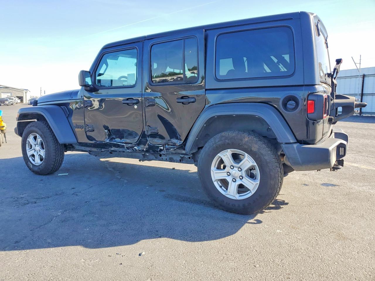2023 Jeep Wrangler Sport - Фото 2