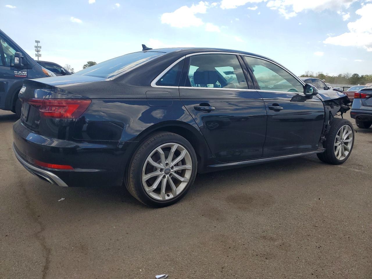 2019 Audi A4 Premium Plus - Фото 3
