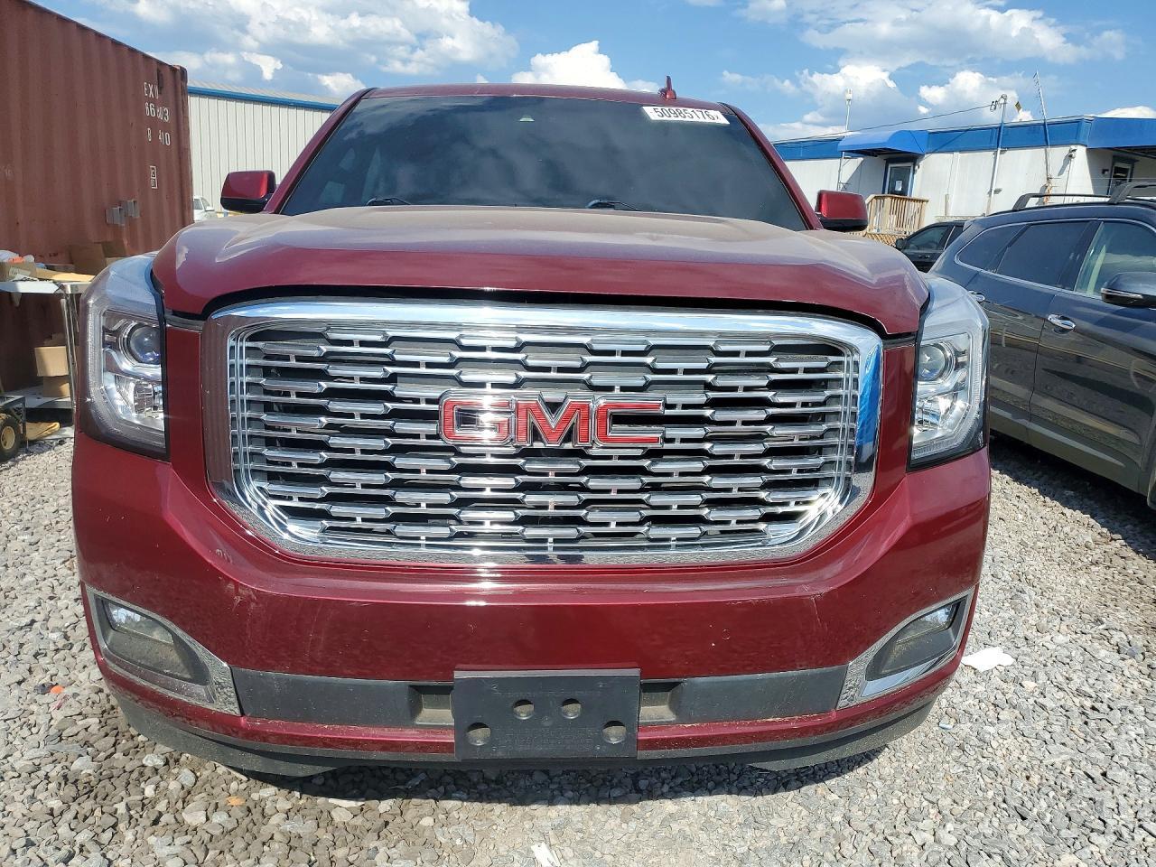 2017 GMC Yukon Slt - Image 5