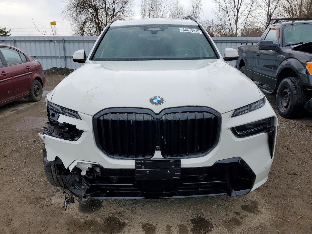 2025 BMW X7 xDrive40I - Image 5