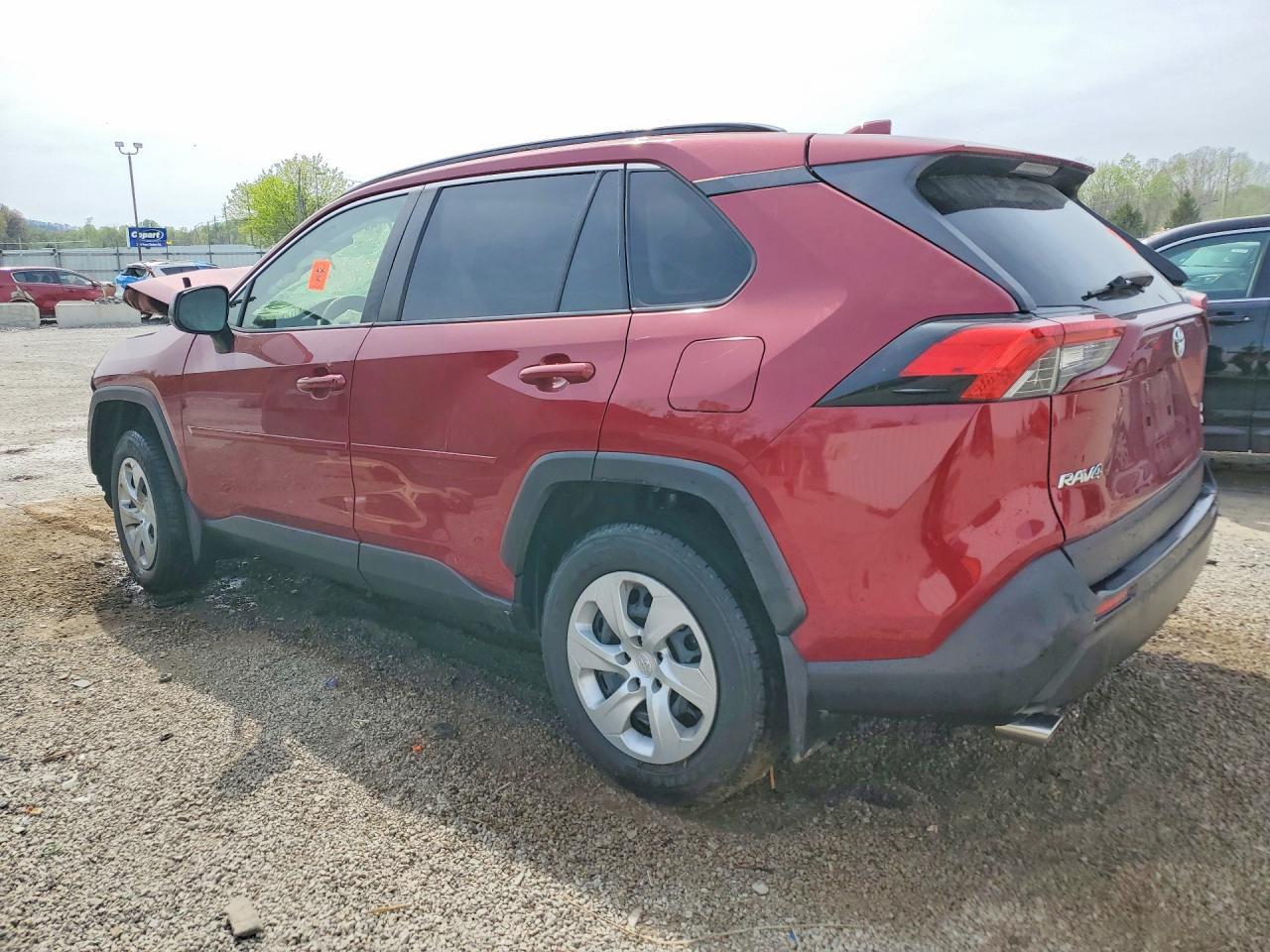 2020 Toyota Rav4 Le - Фото 2