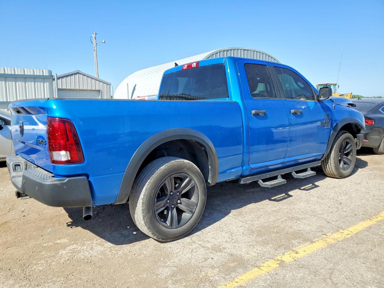 2021 Ram 1500 Classic Slt - Фото 3