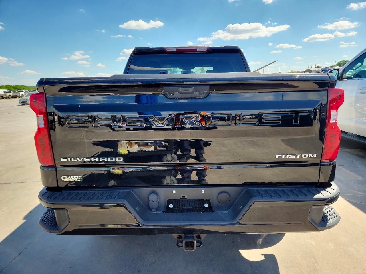 2025 Chevrolet Silverado K1500 Custom - Image 6