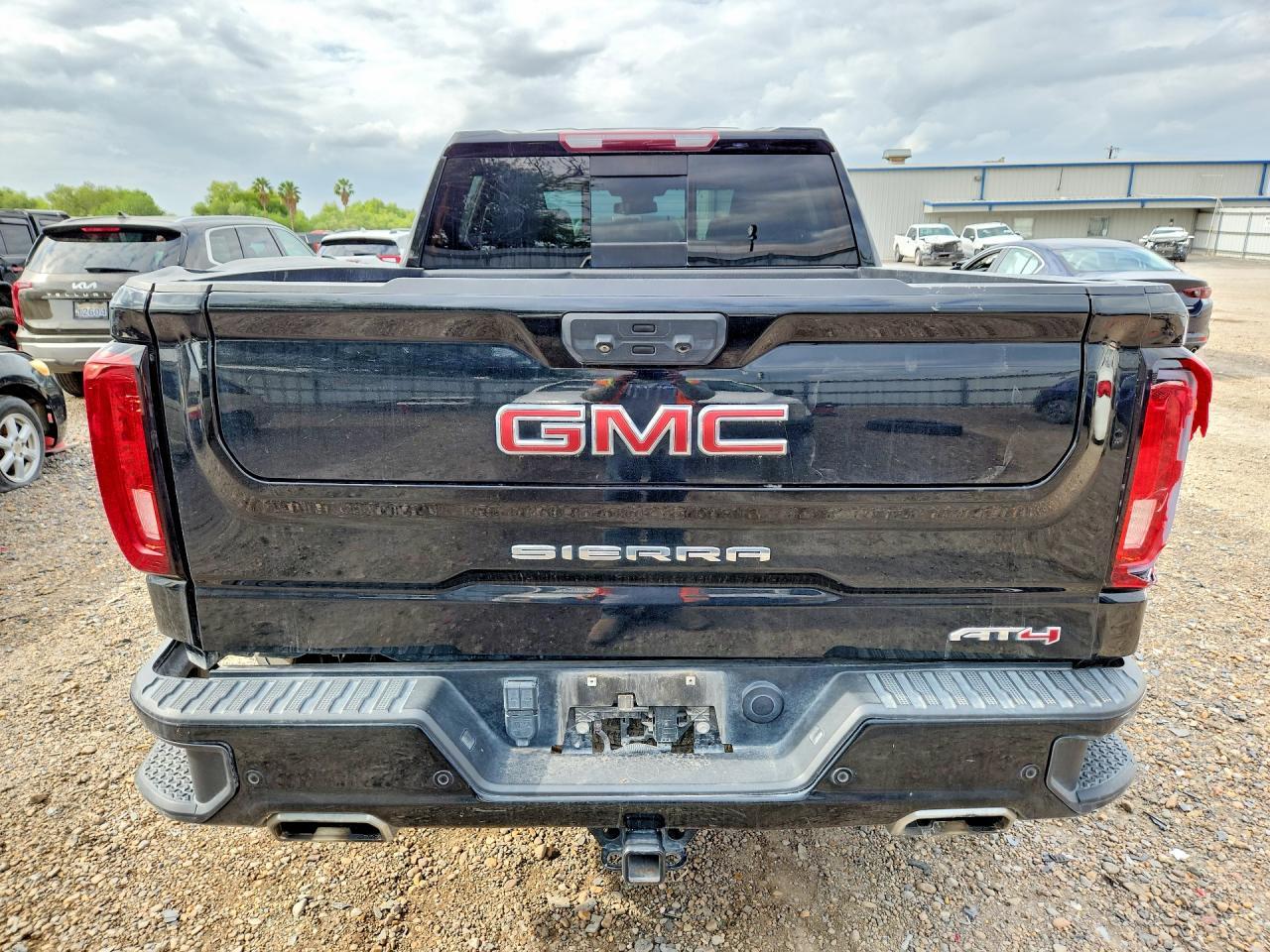 2022 GMC Sierra K1500 At4 - Фото 6