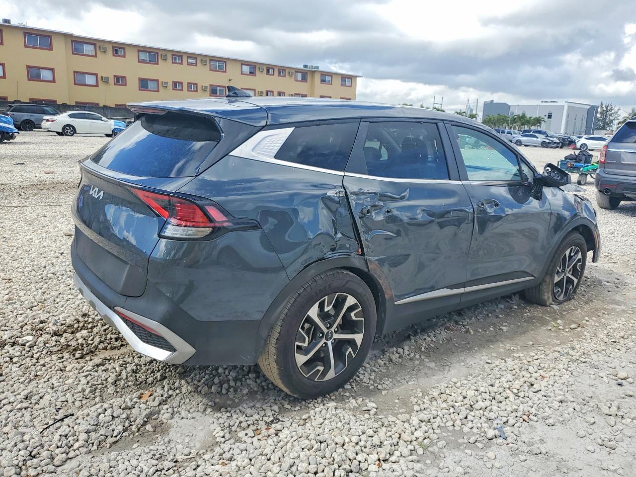 2025 Kia Sportage Ex - Фото 3