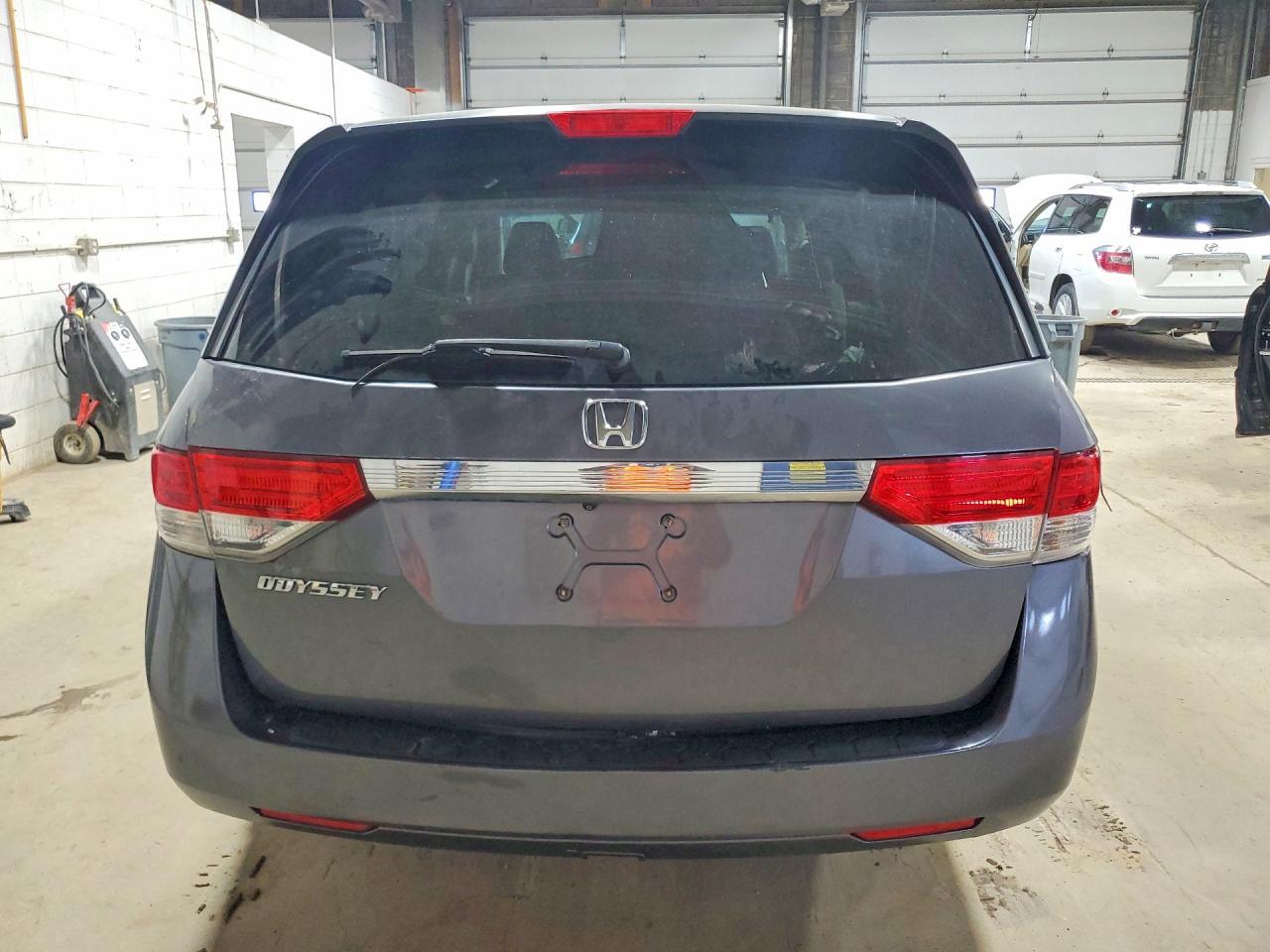 2015 Honda Odyssey Ex - Фото 6