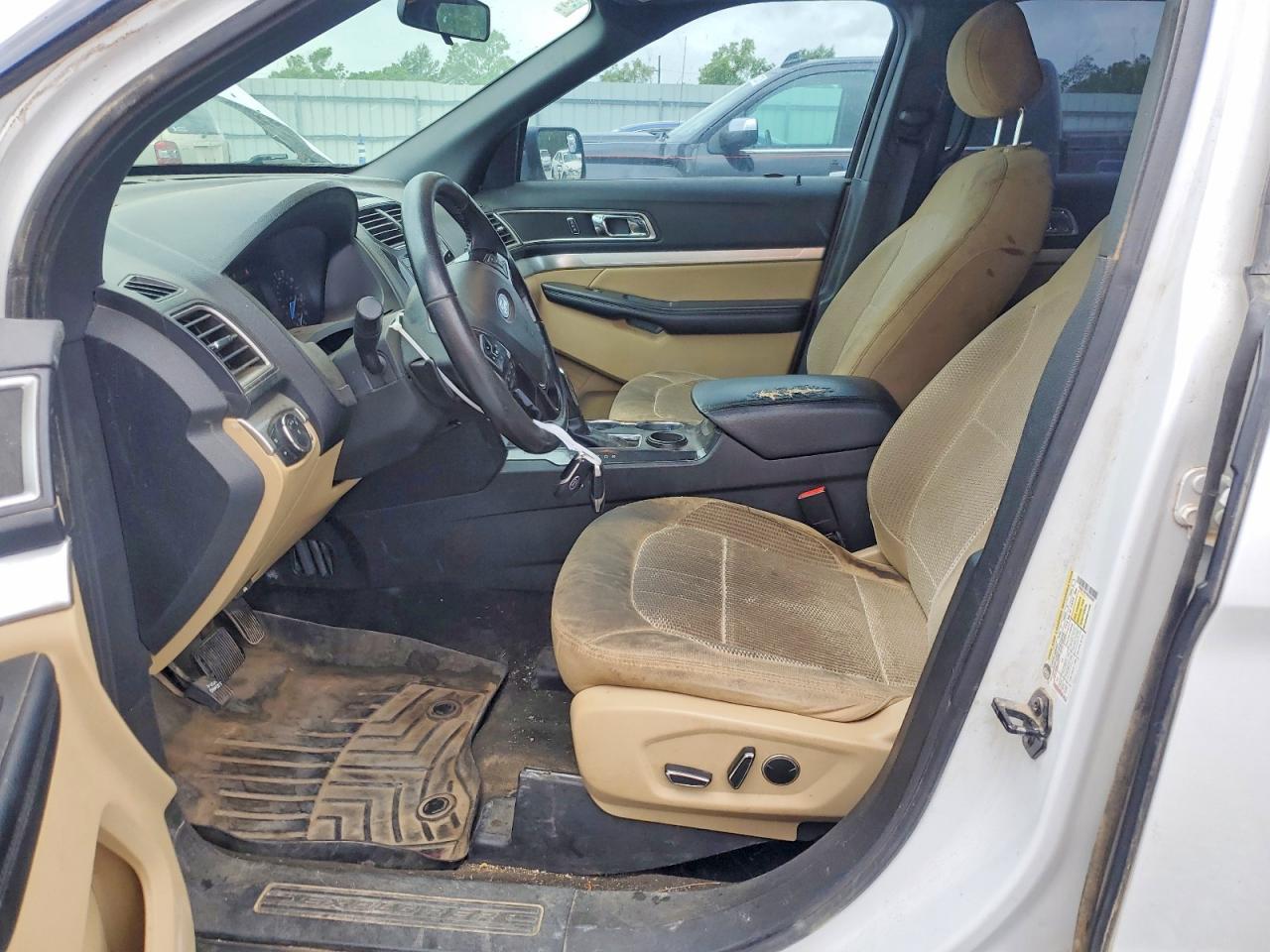 2017 Ford Explorer Xlt - Image 7