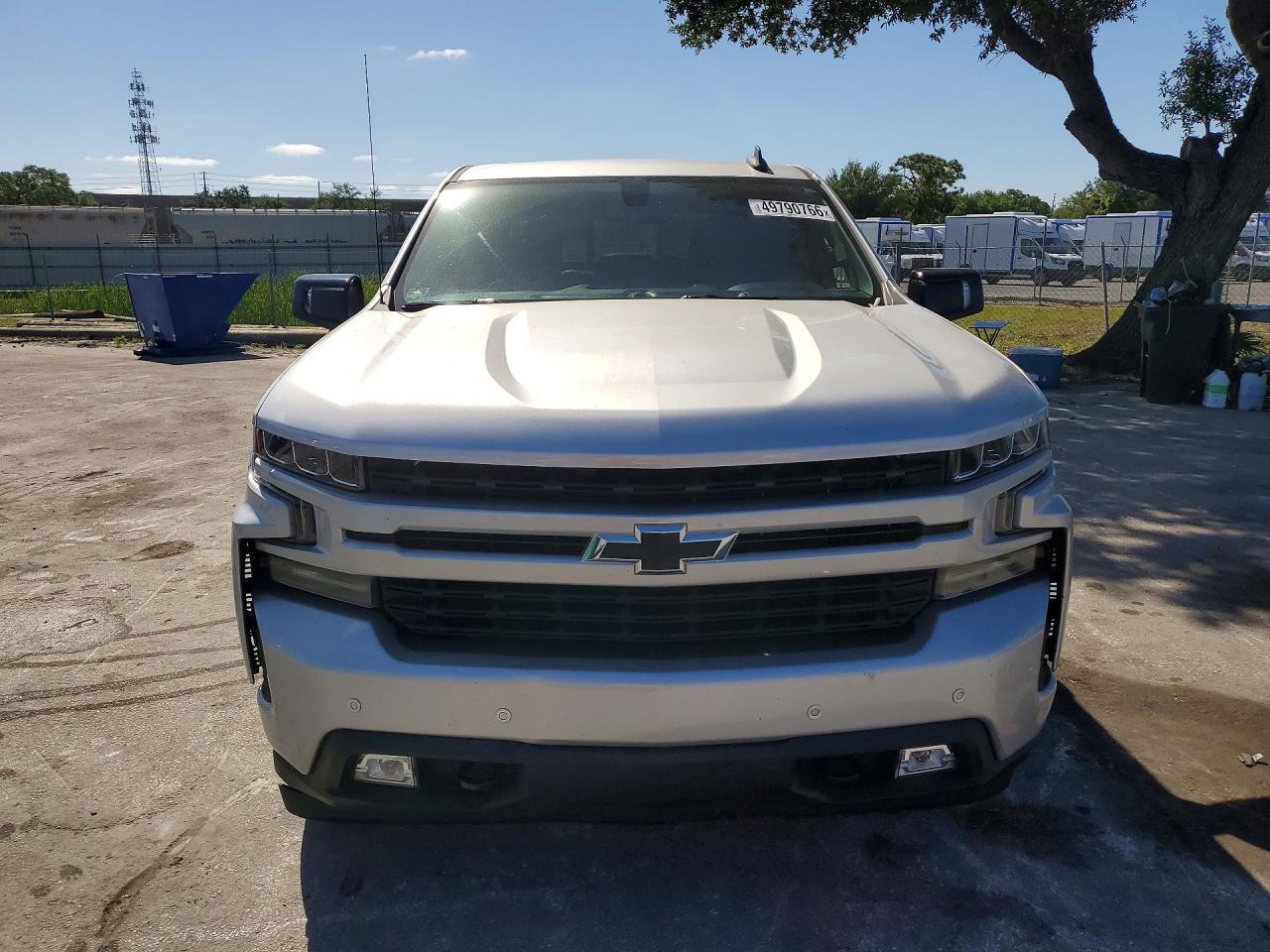 2020 Chevrolet Silverado C1500 Rst - Image 5
