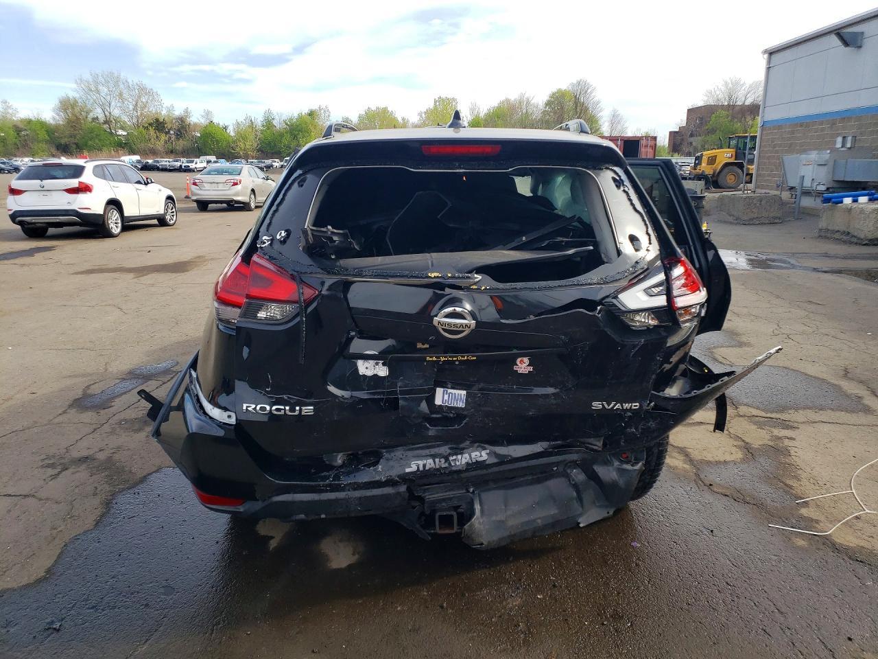 2017 Nissan Rogue Sv - Image 6