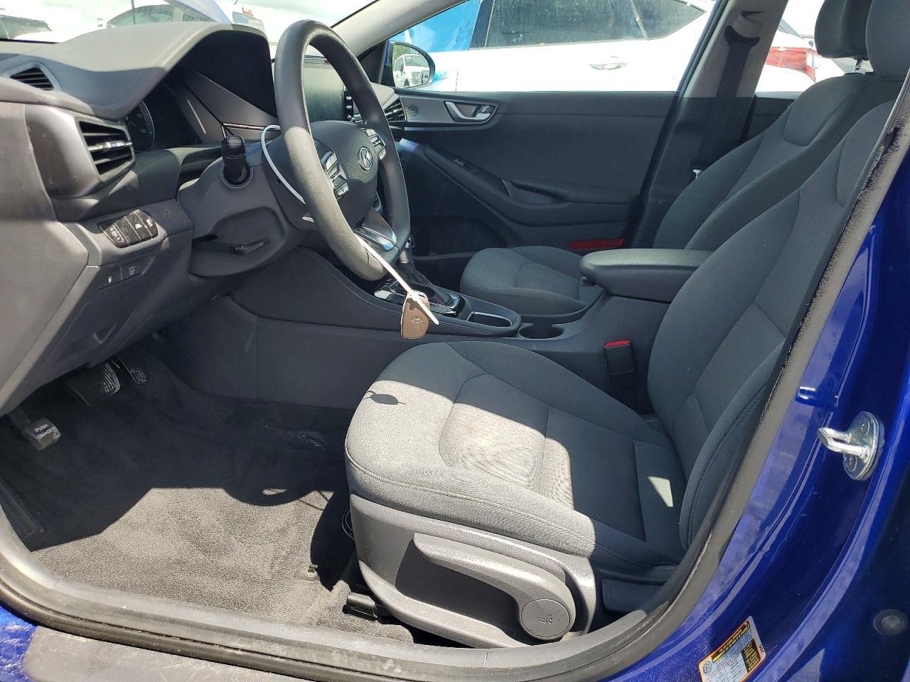 2020 Hyundai Ioniq Hybrid Blue - Image 7