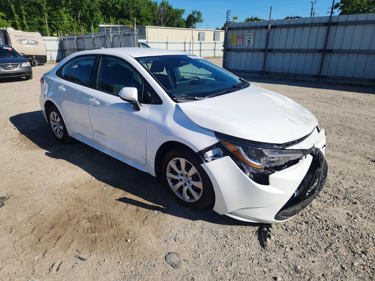 2025 Toyota Corolla Le - Image 4