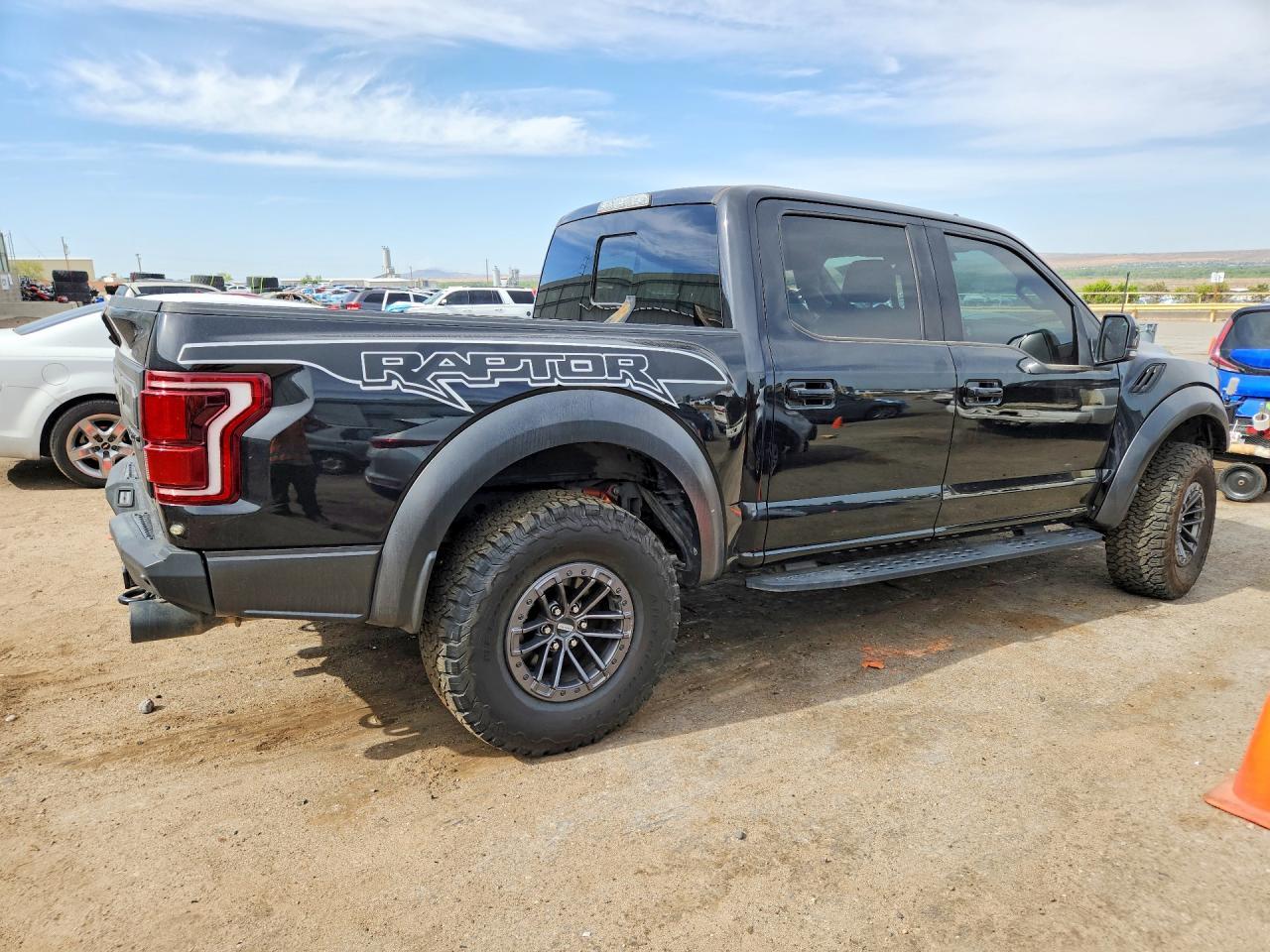 2019 Ford F-150 - Фото 3