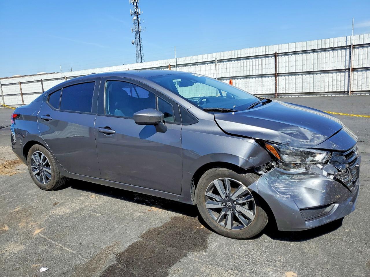 2025 Nissan Versa Sv - Фото 4