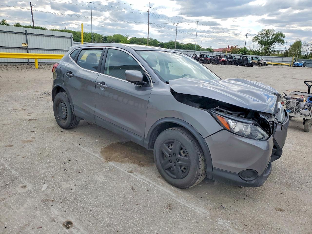 2019 Nissan Rogue Sport S - Фото 4