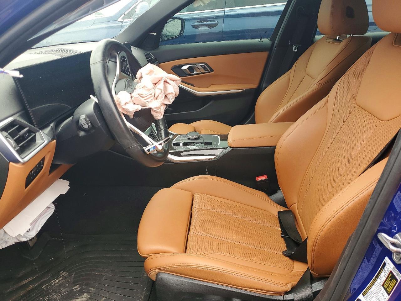 2023 BMW 330I - Фото 7