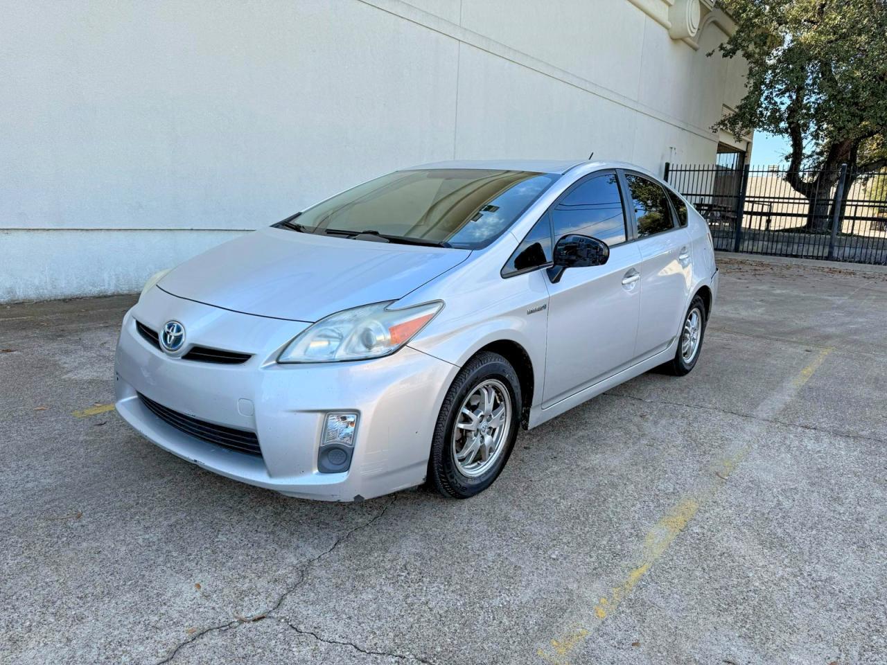 2010 Toyota Prius Iii - Фото 2