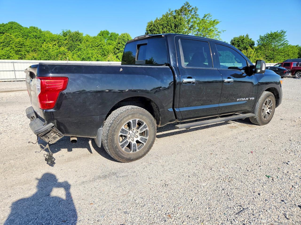 2020 Nissan Titan Sv - Фото 3