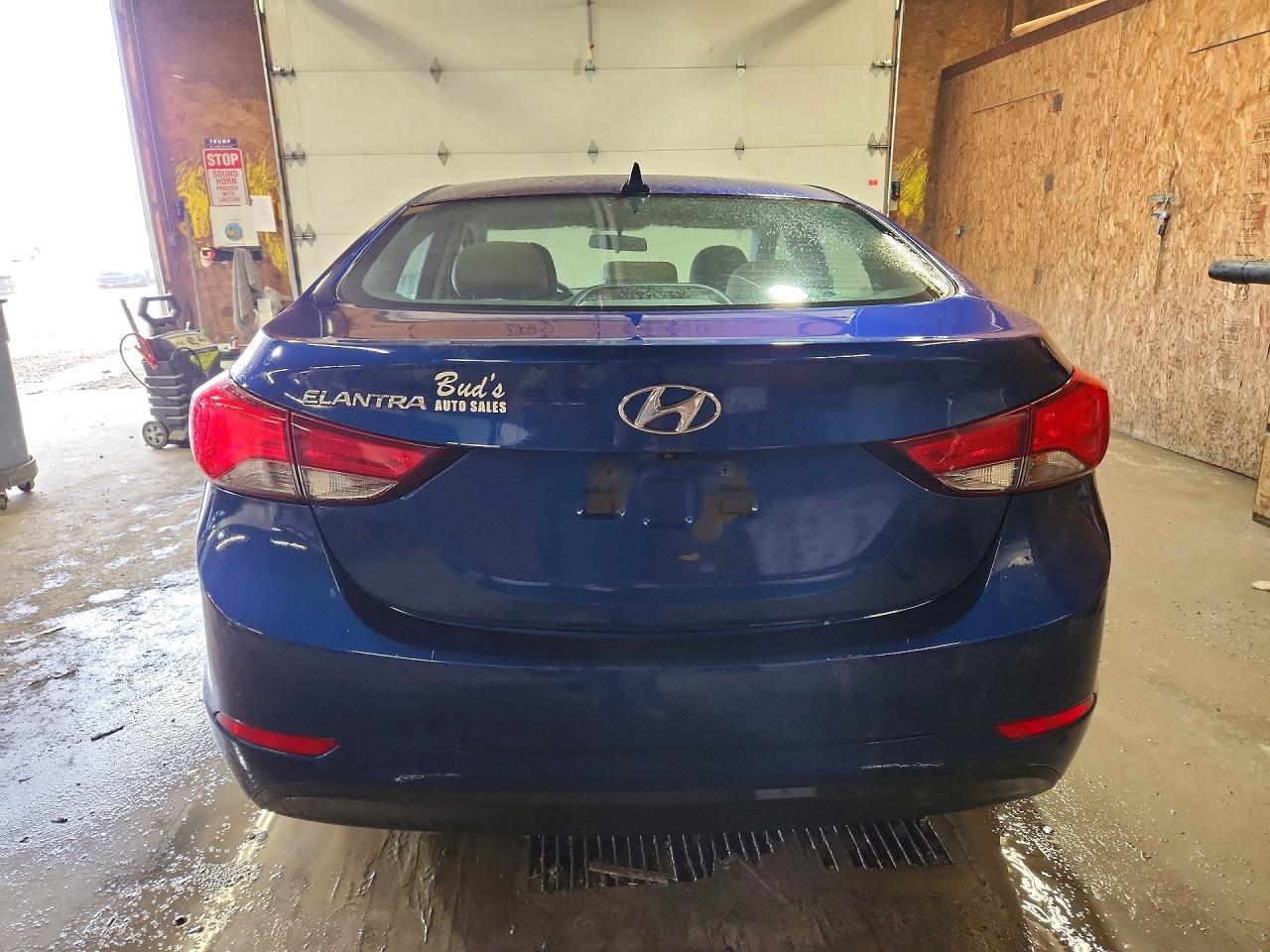 2015 Hyundai Elantra Se - Image 6