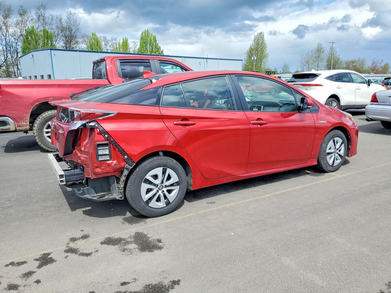 2017 Toyota Prius Three - Image 3