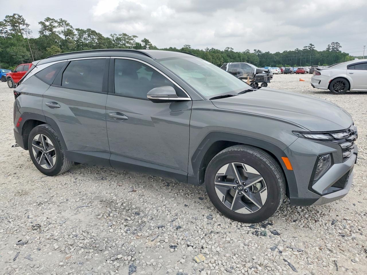 2025 Hyundai Tucson Sel - Image 4