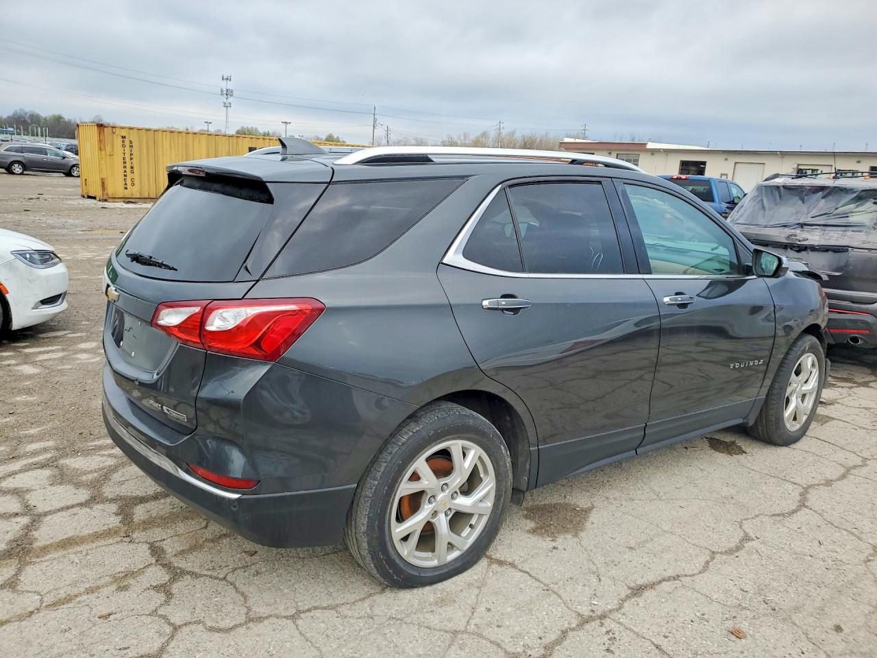 2018 Chevrolet Equinox Premier - Фото 3