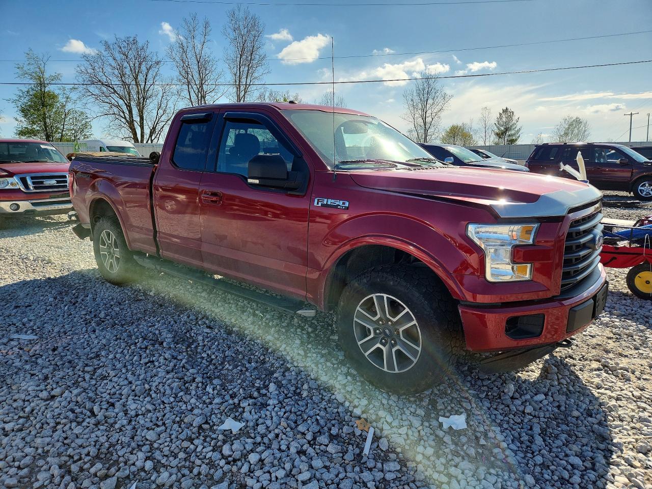 2016 Ford F150 Super Cab - Фото 4