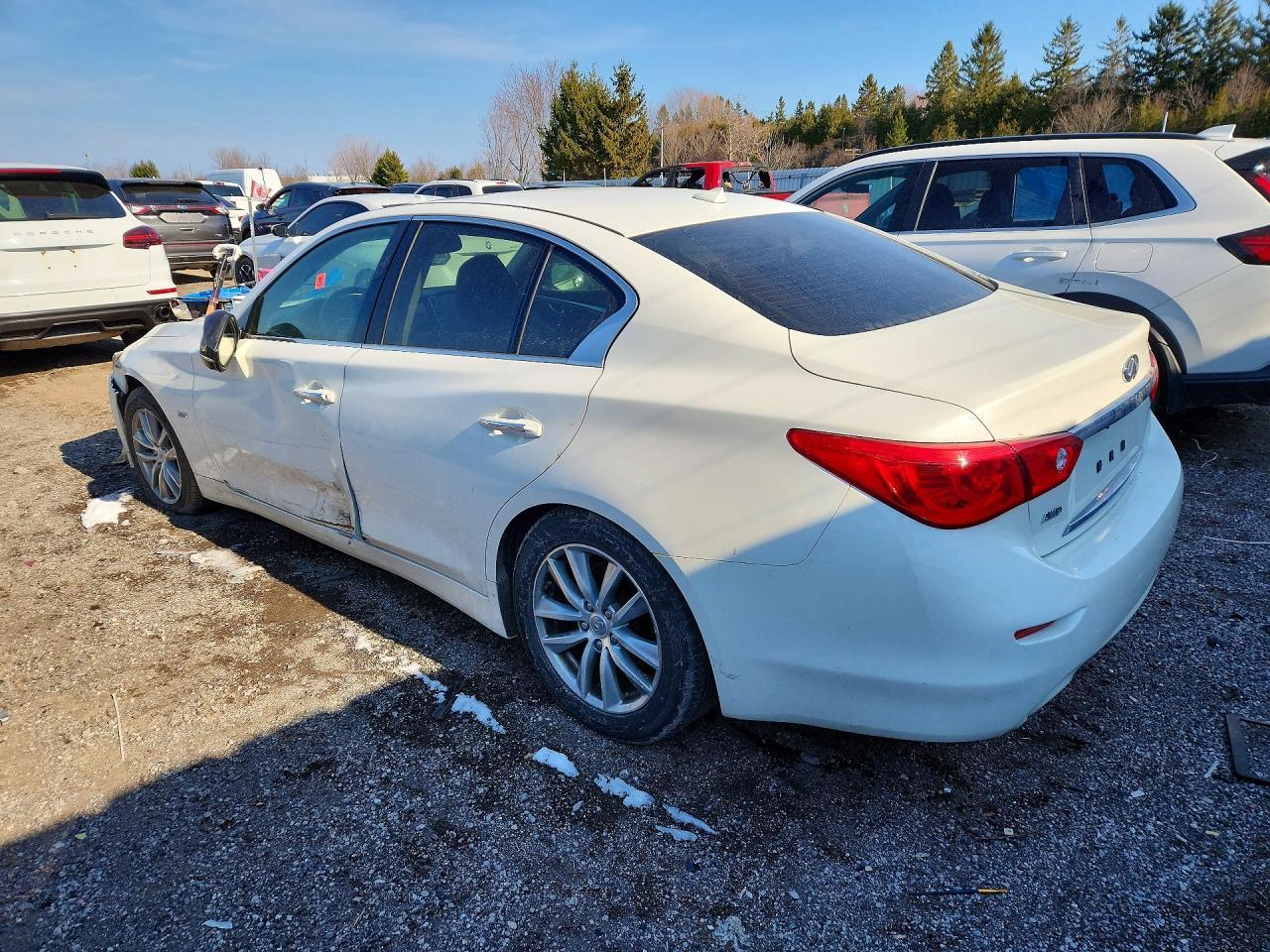 2016 Infiniti Q50 2.0T - Image 2