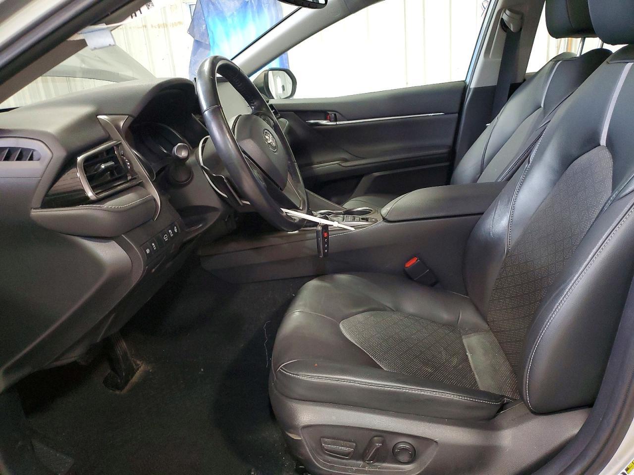 2022 Toyota Camry Xse - Фото 7