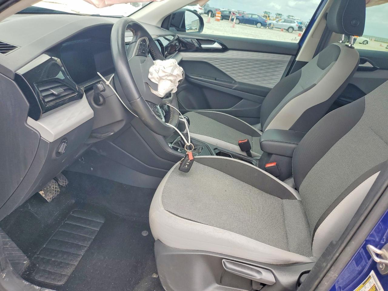 2023 Volkswagen Taos S - Фото 7