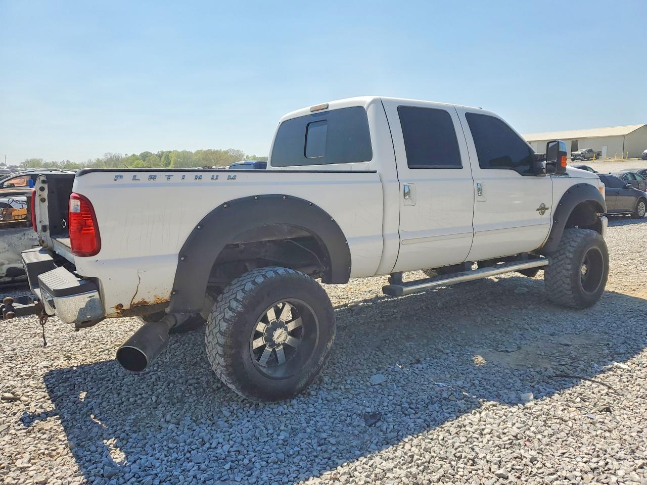 2014 Ford F250 Super Duty - Image 3