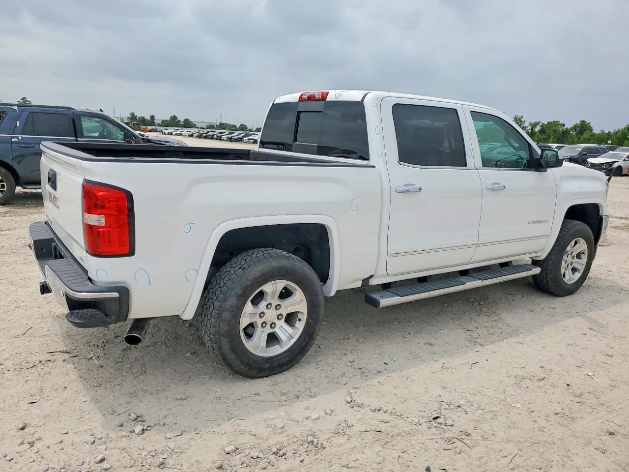2016 GMC Sierra C1500 Slt - Image 3