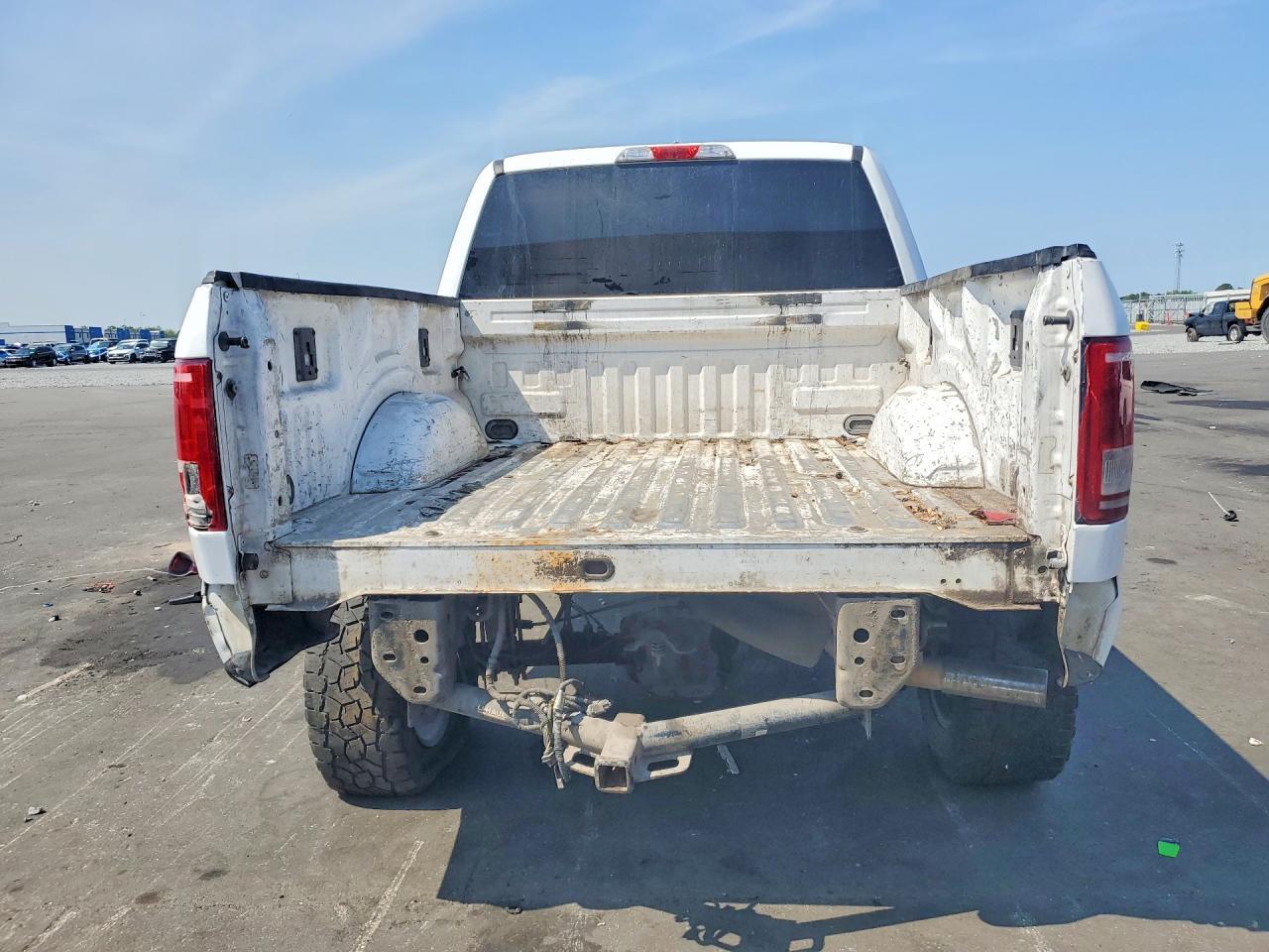 2016 Ford F150 Supercrew - Image 6