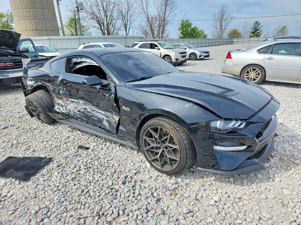 2020 Ford Mustang Gt - Image 4