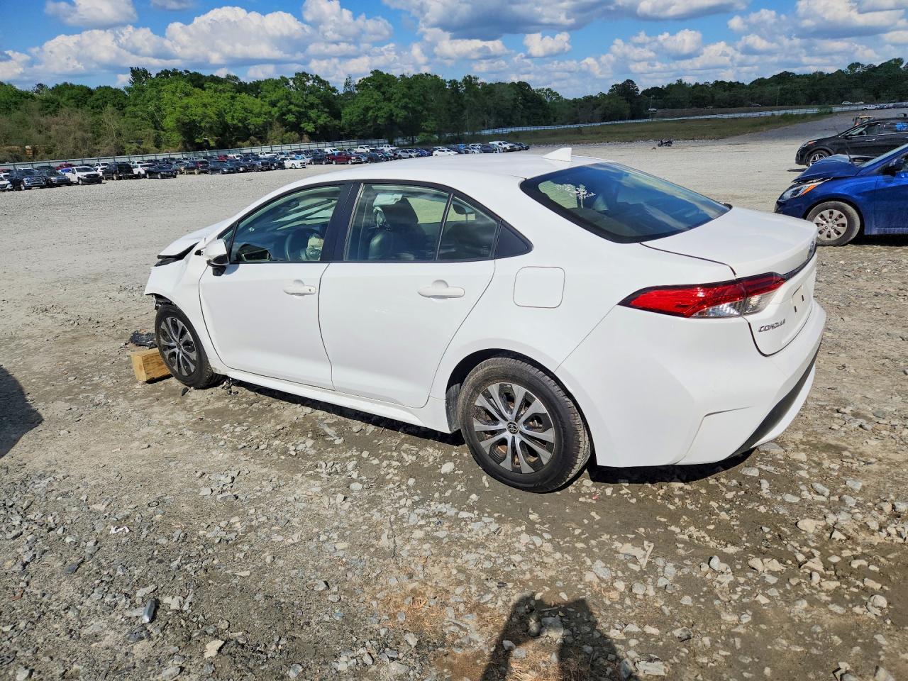 2022 Toyota Corolla Hybrid Le - Фото 2