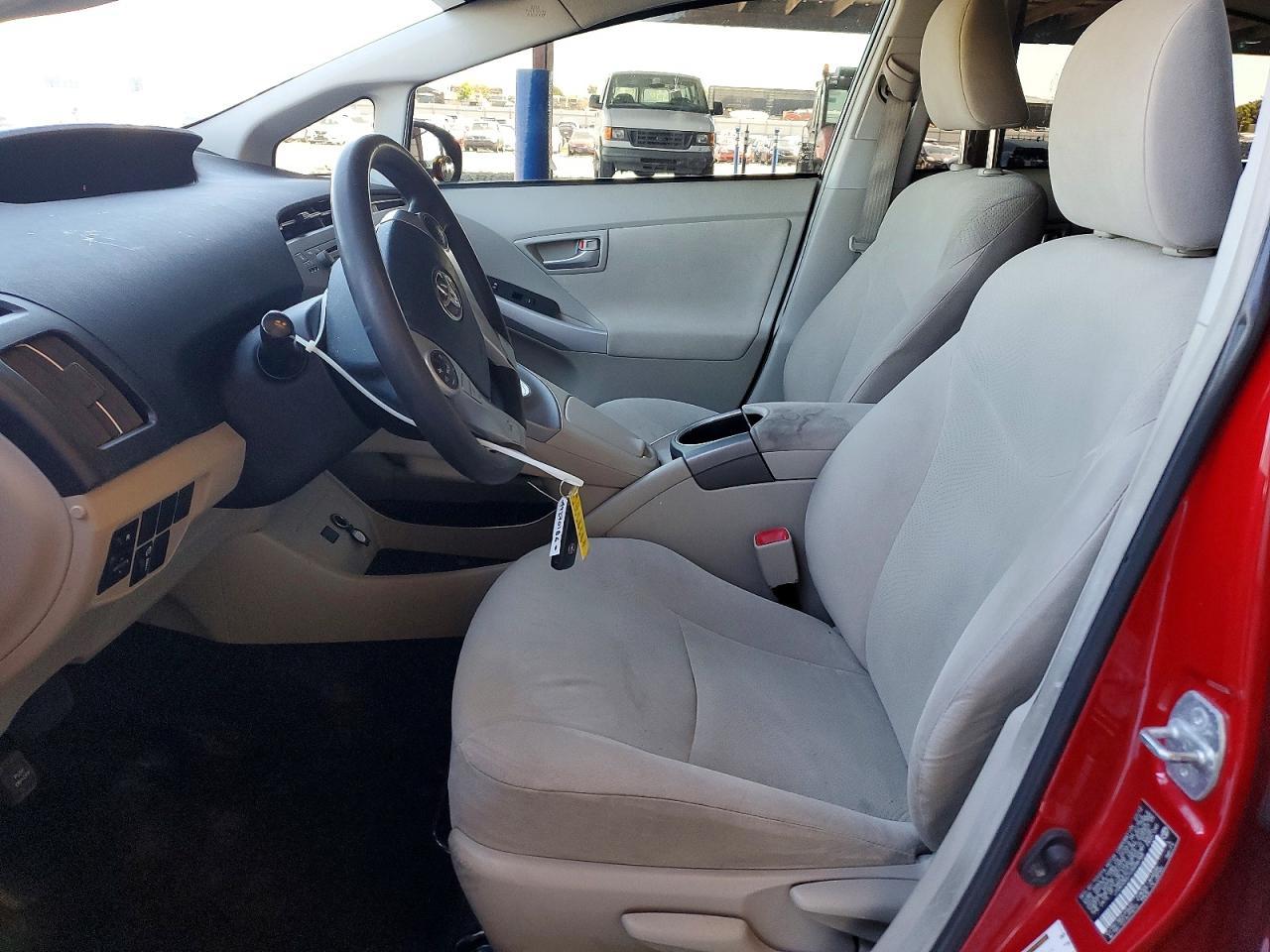 2012 Toyota Prius Two - Image 7