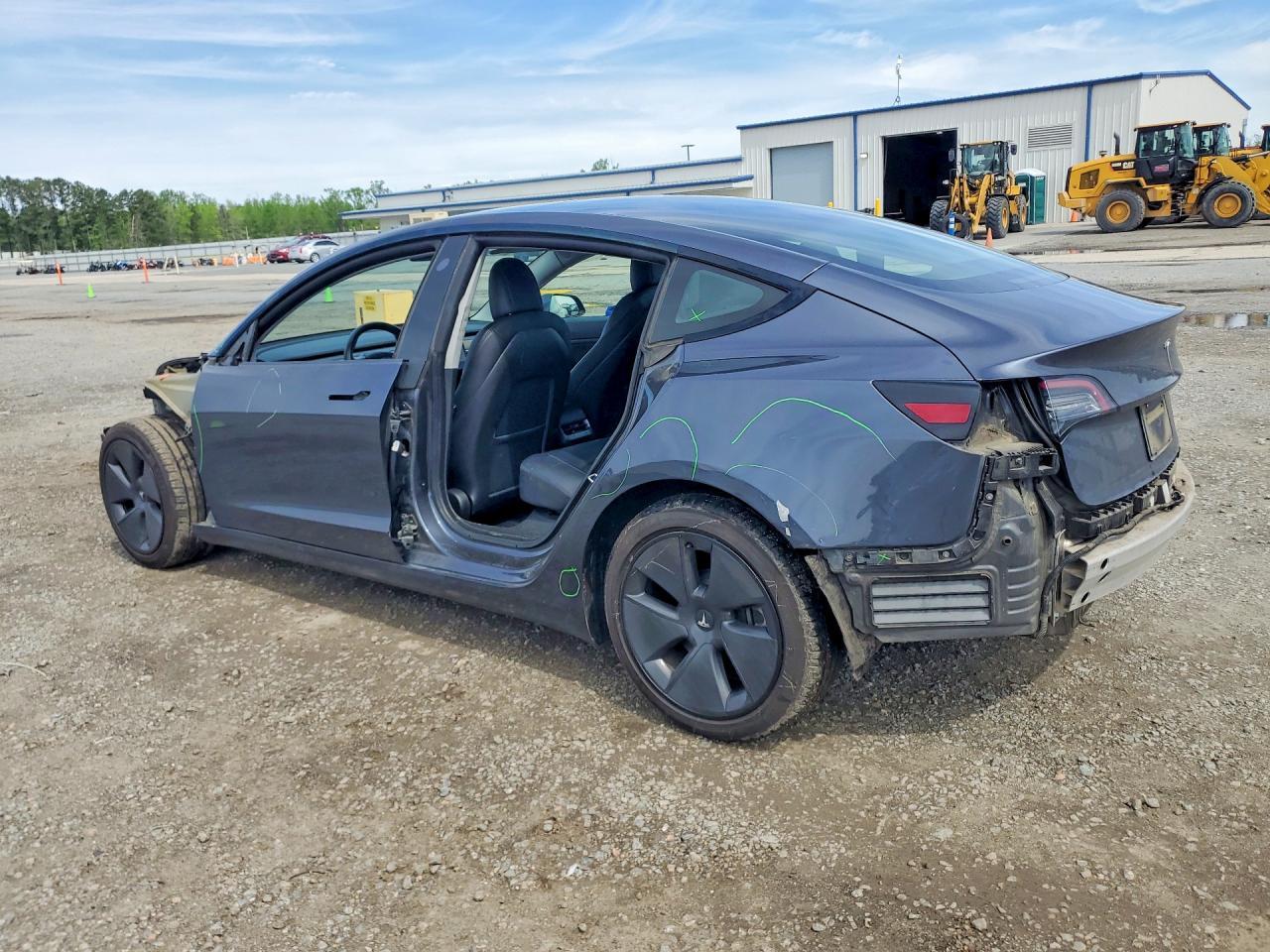 2021 Tesla Model 3 - Image 2