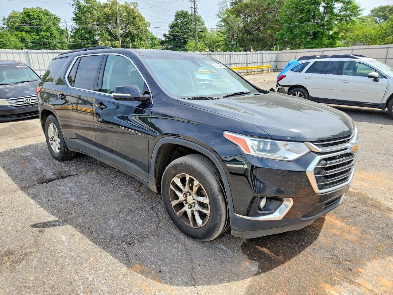 2019 Chevrolet Traverse Lt - Image 4