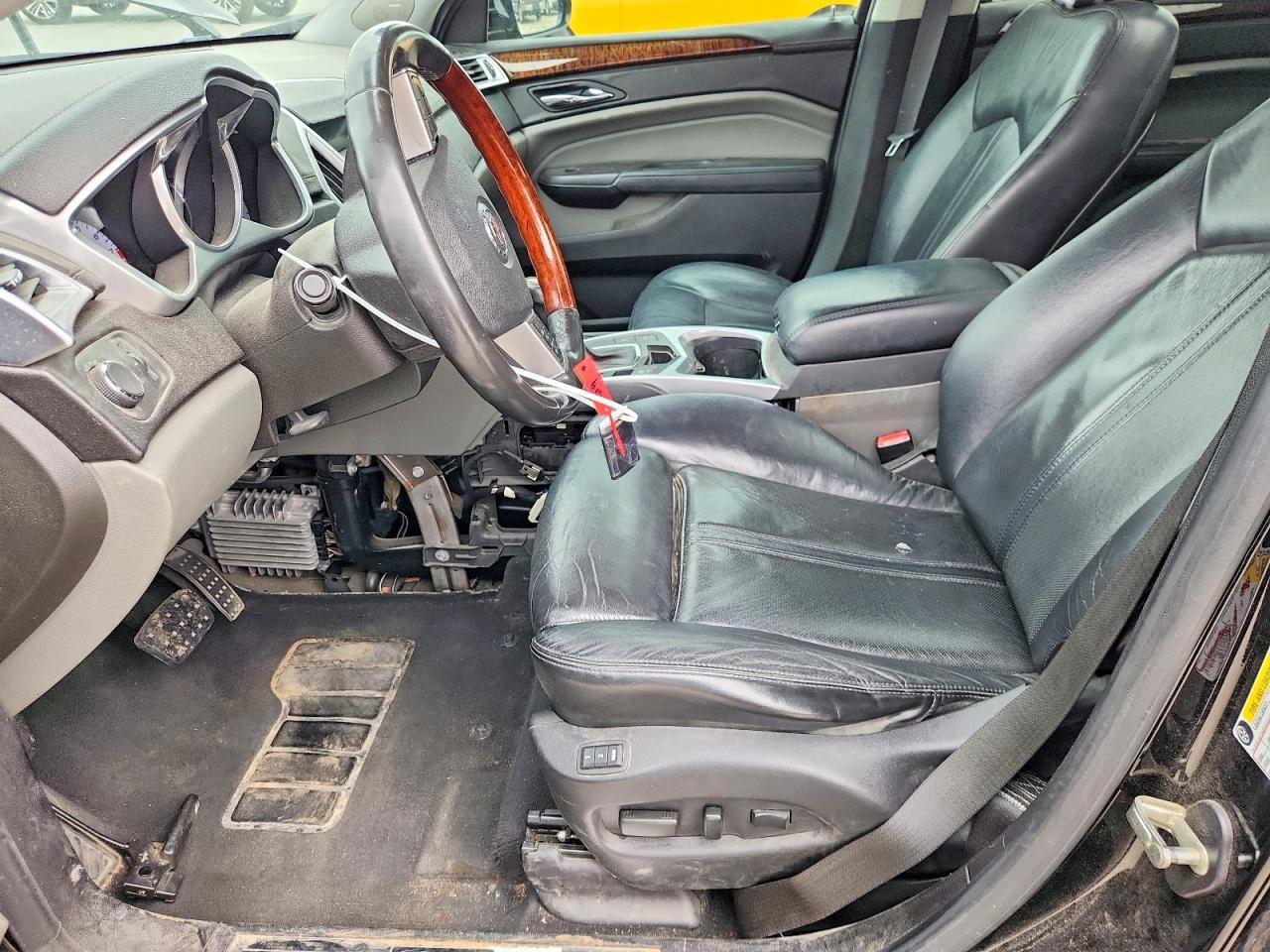 2010 Cadillac Srx Luxury Collection - Image 7