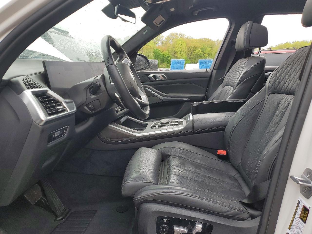 2023 BMW X7 xDrive40I - Фото 7