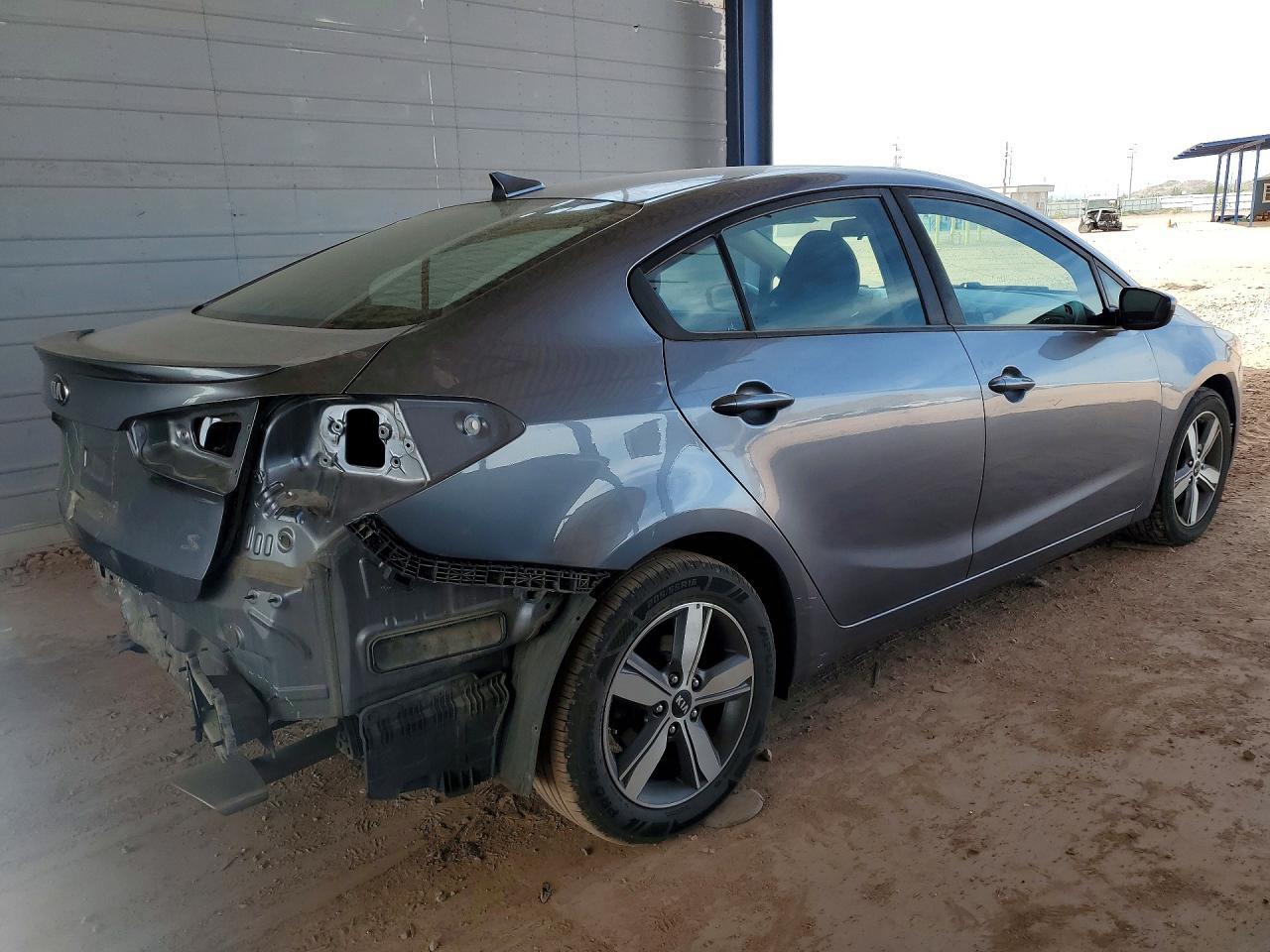 2018 Kia Forte S - Фото 3