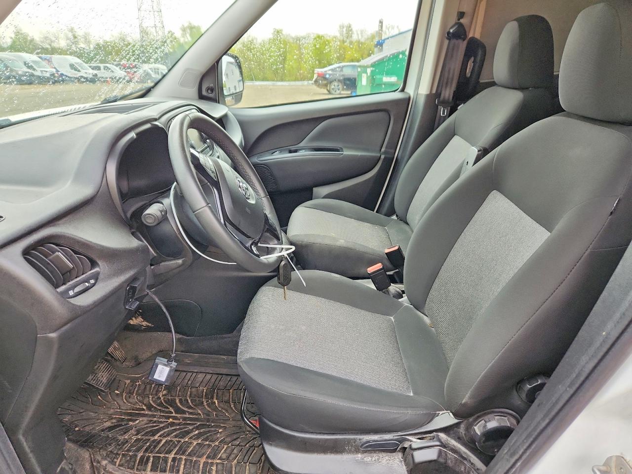 2022 Ram Promaster City Tradesman - Image 7