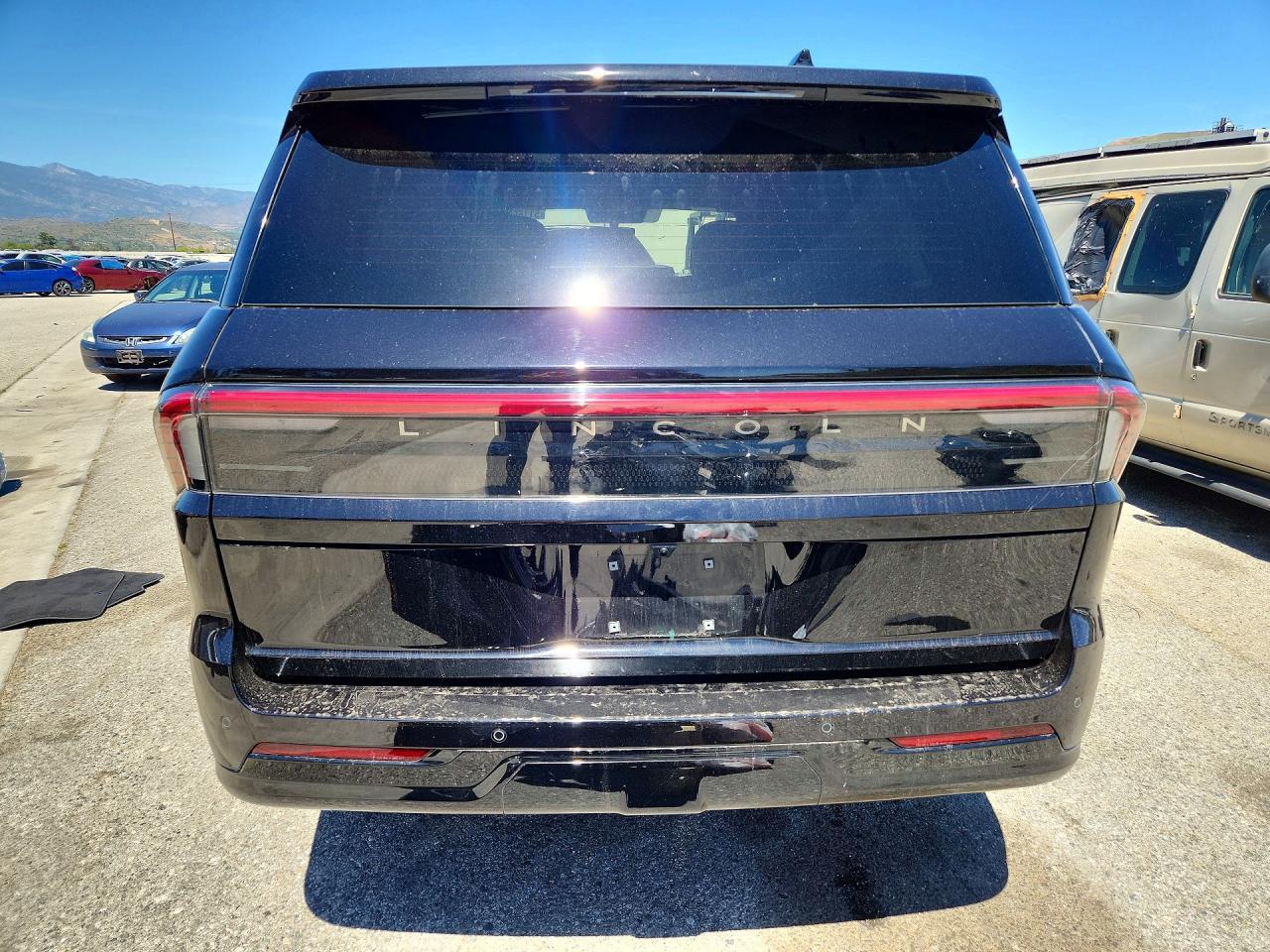 2025 Lincoln Navigator Reserve - Фото 6