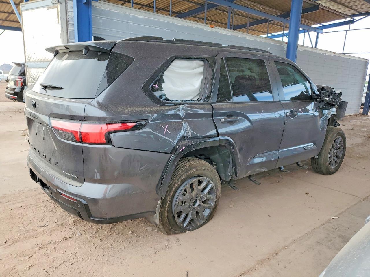 2026 Toyota Sequoia Platinum - Image 3