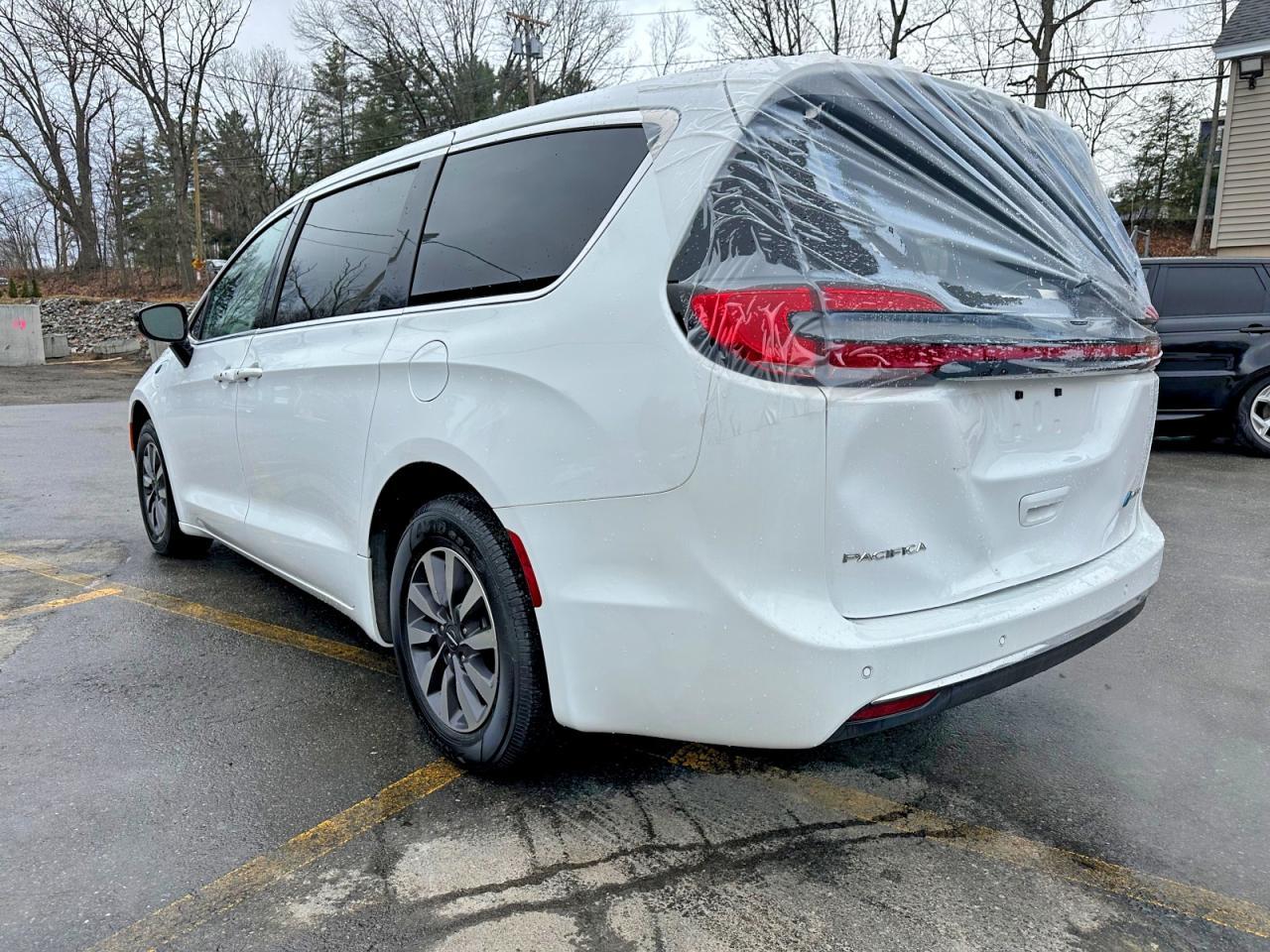 2025 Chrysler Pacifica Hybrid Select - Фото 2