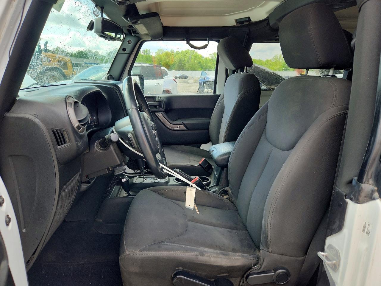 2014 Jeep Wrangler Sport - Фото 7
