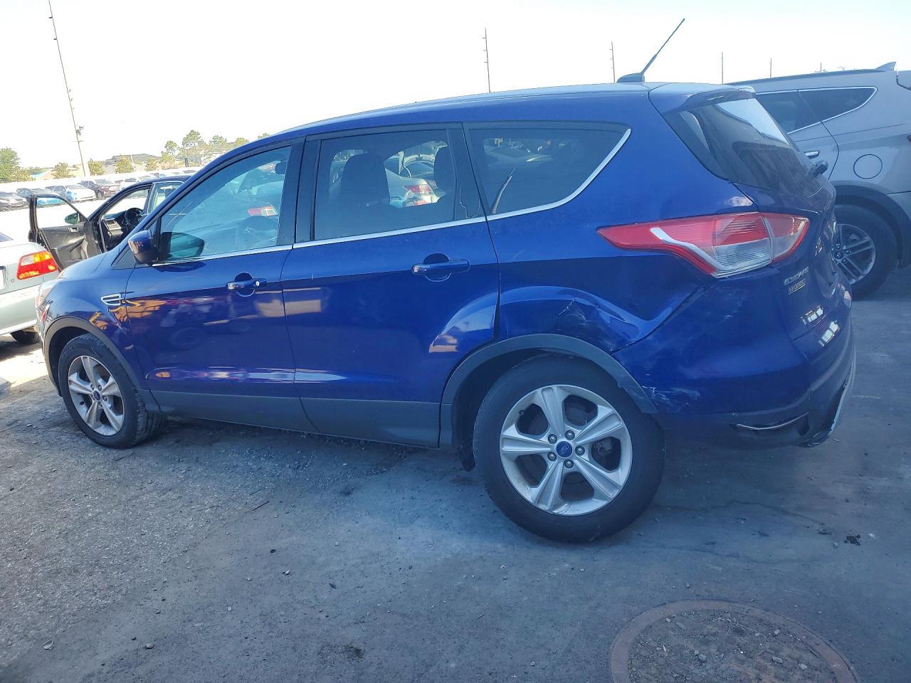 2013 Ford Escape Se - Фото 2