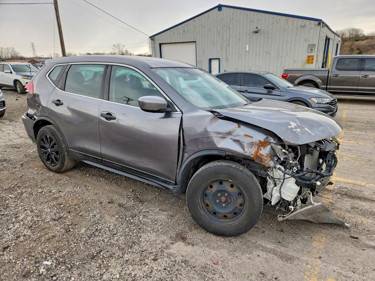 2018 Nissan Rogue S - Image 4