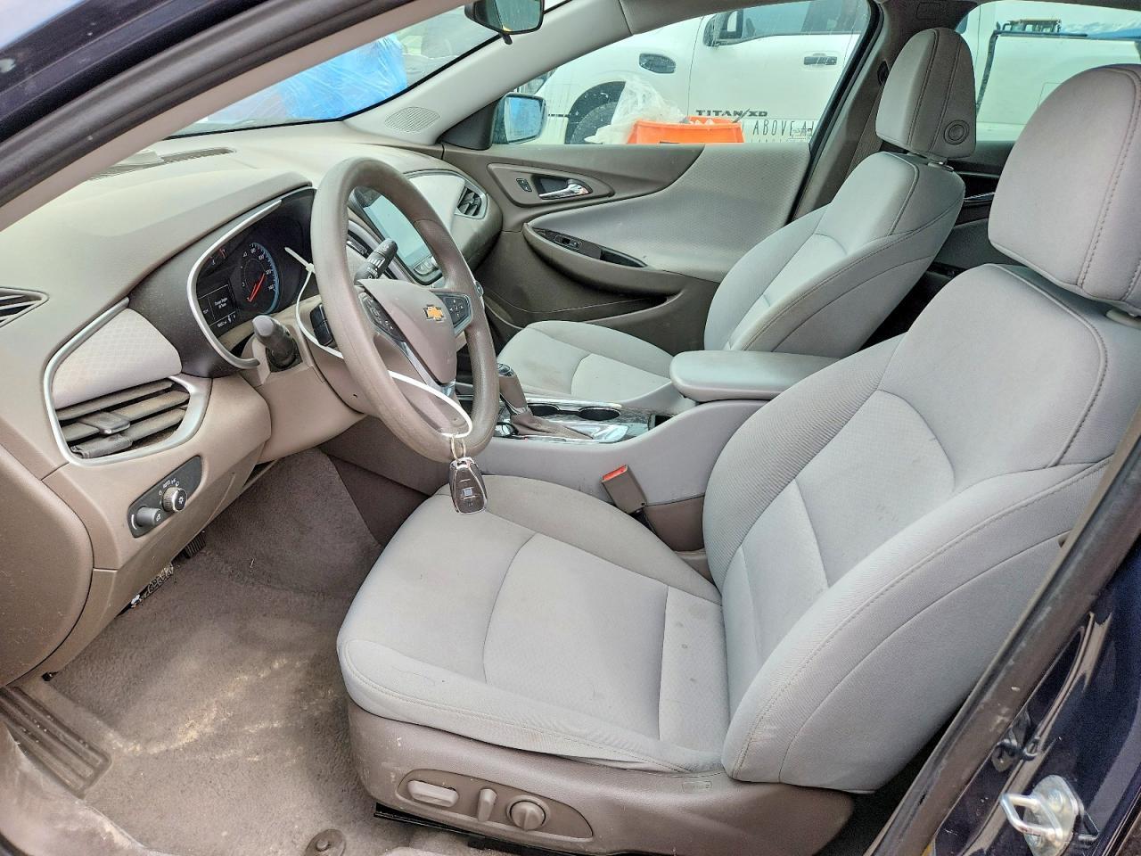 2019 Chev Malibu Ls - Image 7