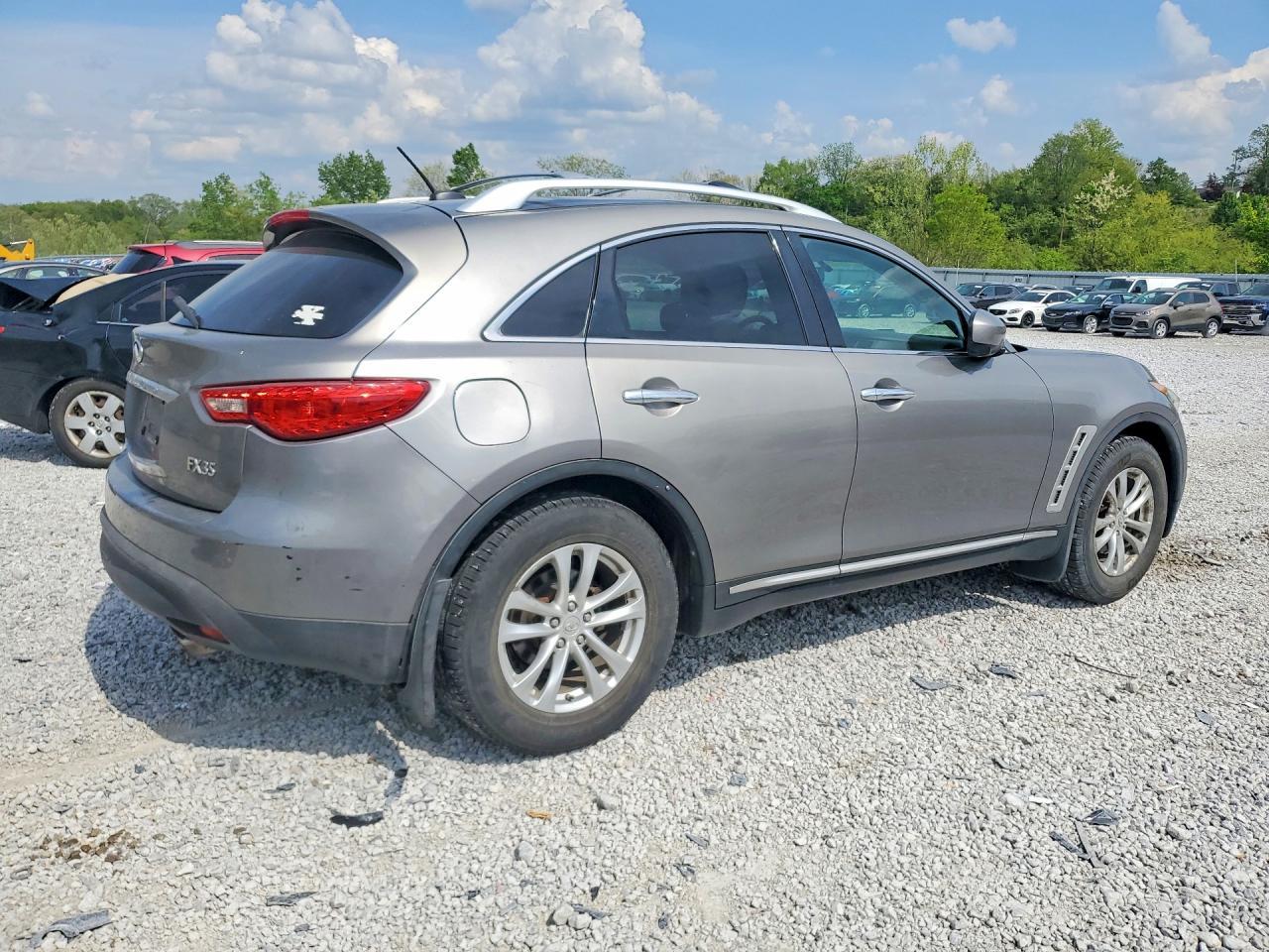 2010 Infiniti Fx35 Base - Фото 3
